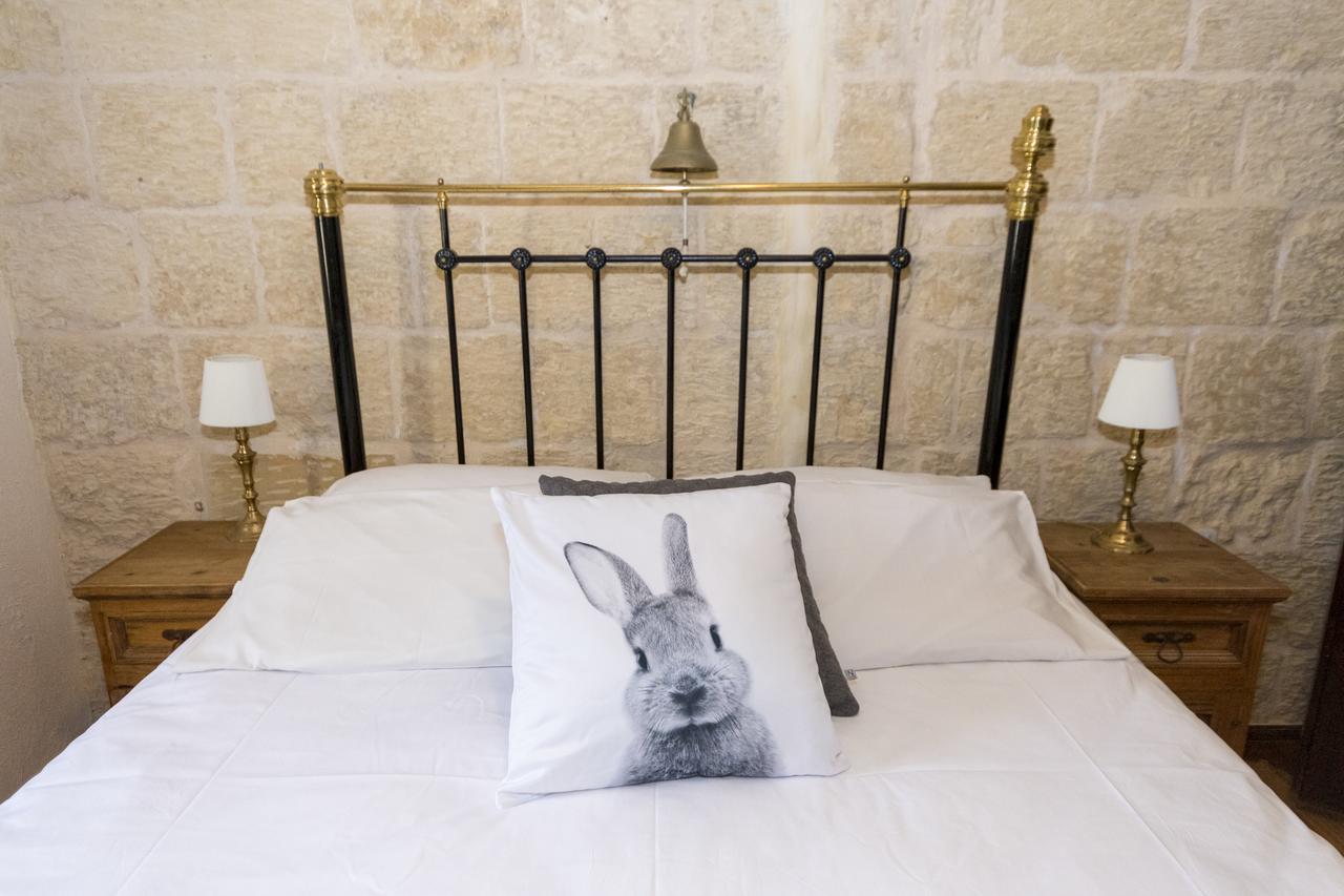 The Burrow Guest House Tarxien Exterior foto