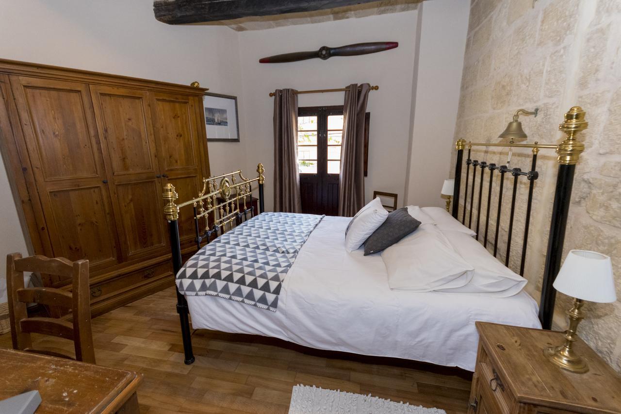 The Burrow Guest House Tarxien Exterior foto