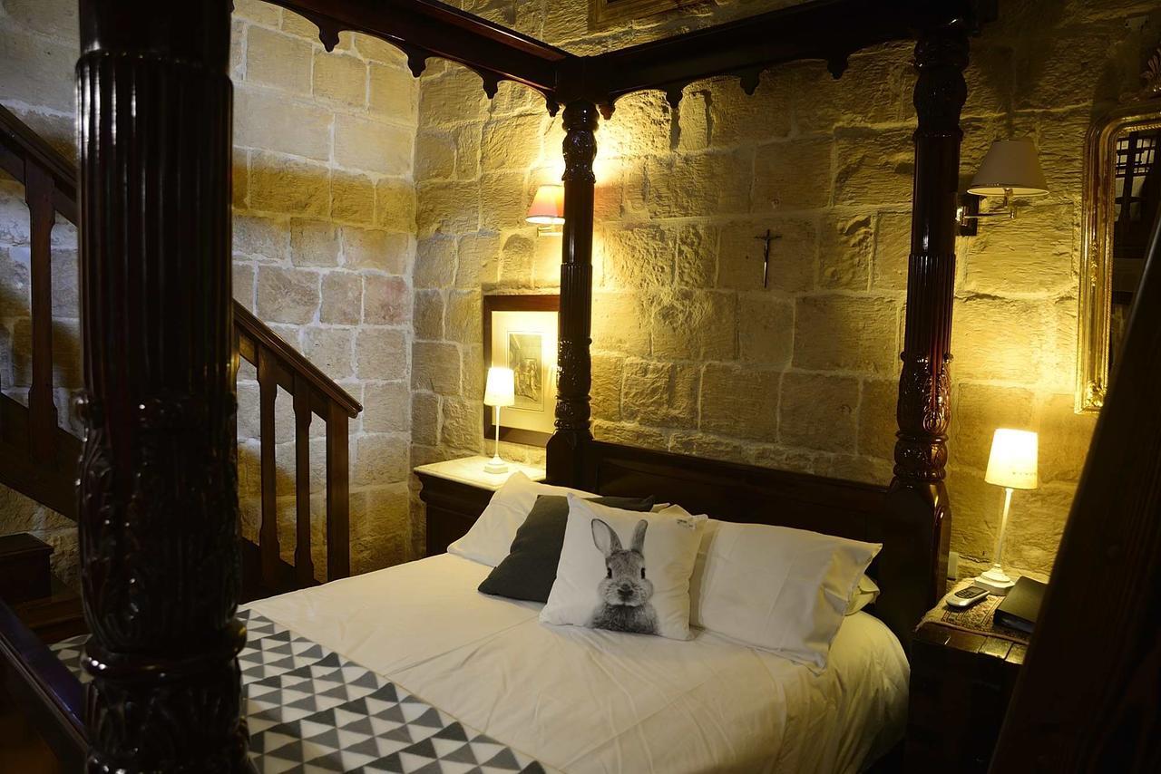 The Burrow Guest House Tarxien Exterior foto