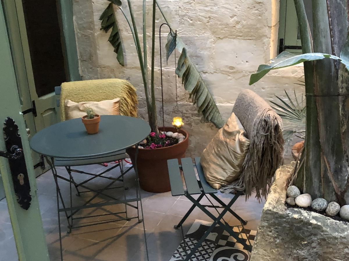 The Burrow Guest House Tarxien Exterior foto